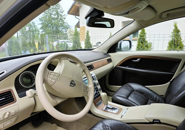 Volvo XC 70 cena 29900 przebieg: 369500, rok produkcji 2009 z Wrocław małe 56
